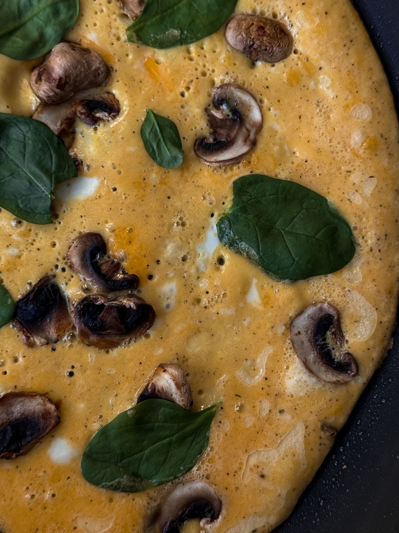 Omelette champignons persillade